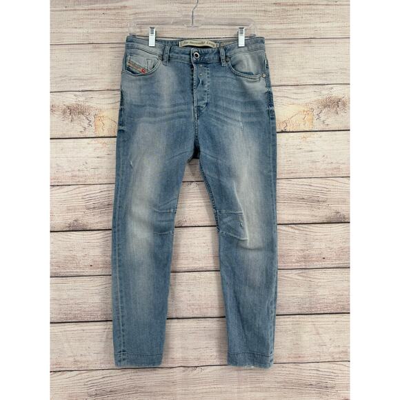 Diesel Eazee Relaxed Boyfriend Low Waist Jeans Womens 27x32 Blue Light Wash - Picture 1 of 12